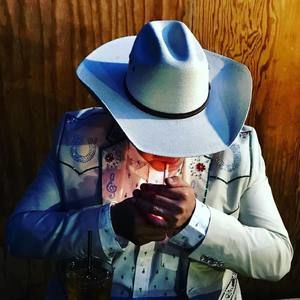 Meet your Posher, Roland